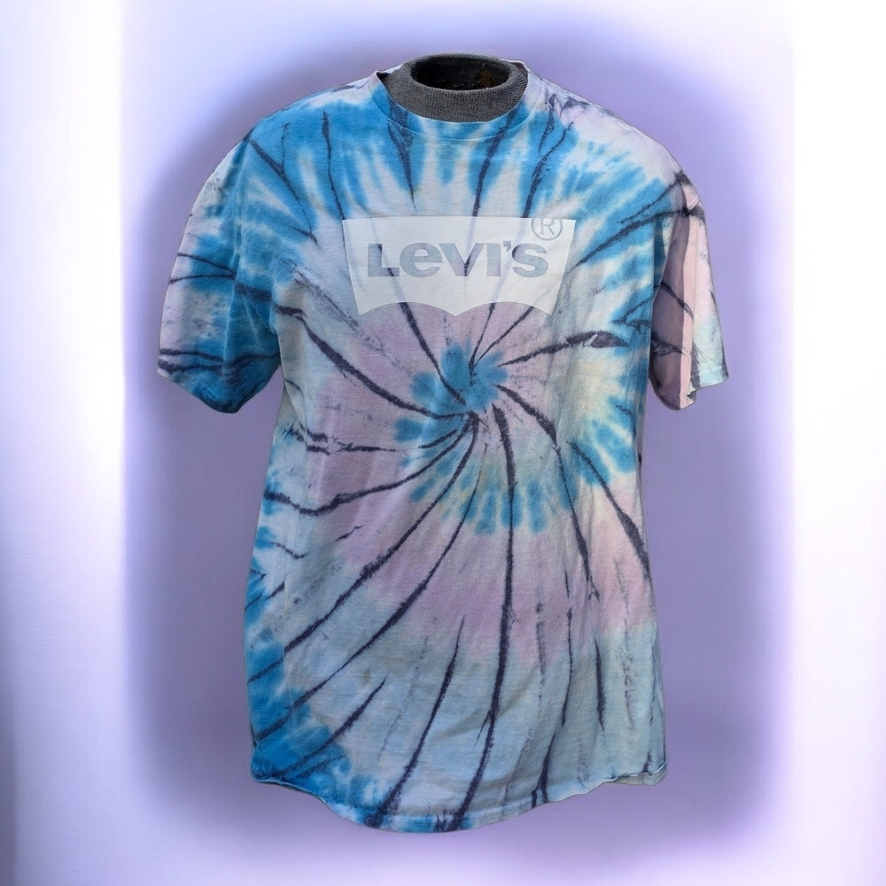 Levi's Swirl Tie-Dye Tee in Blue and Purple